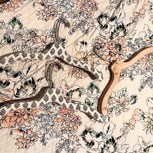 Free People Hangers Bundle